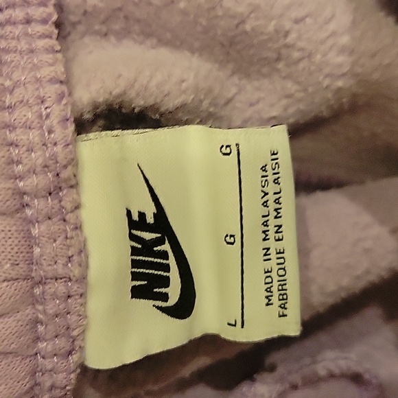 Nike Women's Sportswear Phoenix Fleece Mid-Rise Standard Sweatpants Purple Lilac - Picture 2 of 4